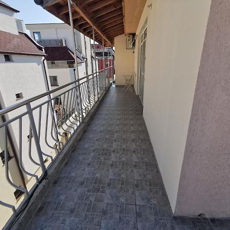 4Th Floor Appartamento Burgas Esterno foto